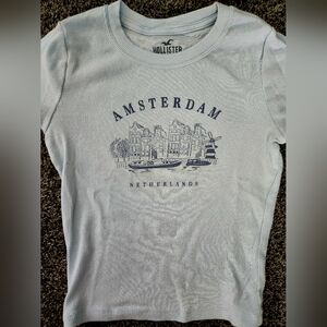 Hollister Light Blue Crop Tee – Amsterdam Graphi